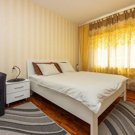 Nella. Apartment Crikvenica Luaran gambar