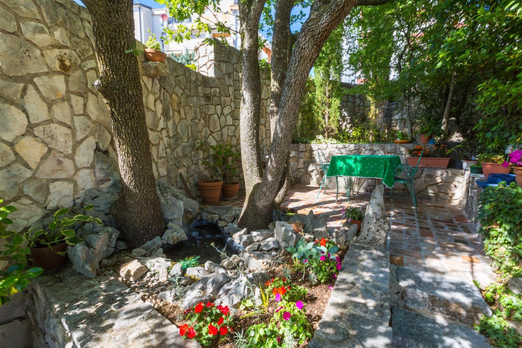Nella. Apartment Crikvenica Luaran gambar